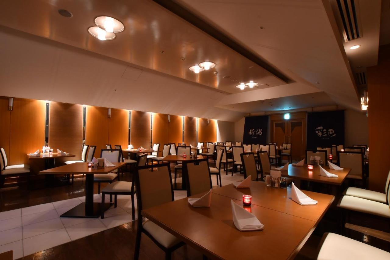 Art Hotel Niigata Station Екстер'єр фото