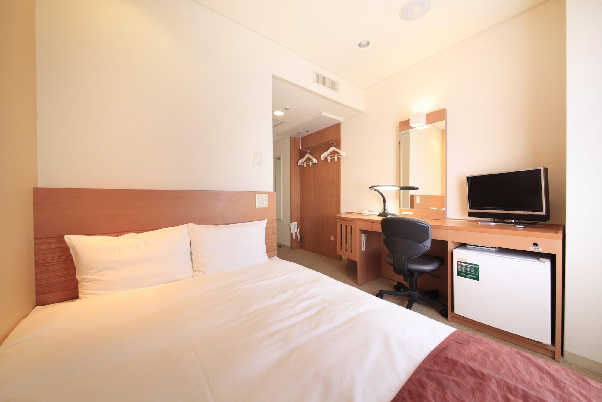 Art Hotel Niigata Station Екстер'єр фото